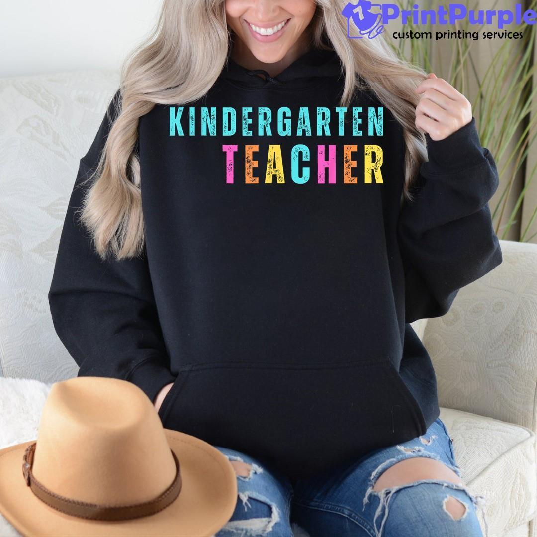 Kindergarten Teacher Back To School Retro Vintage Rainbow Shirt